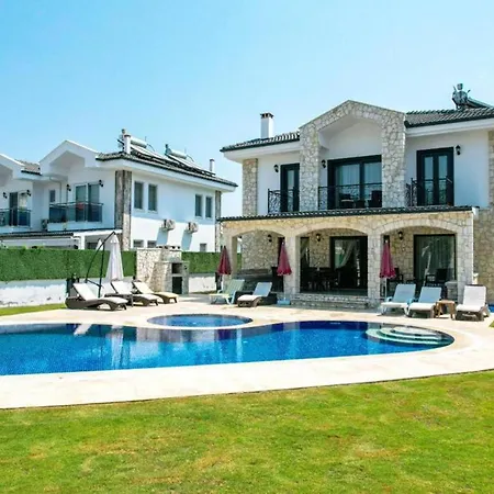 Remarkable Private 4-Bed Villa In Dalyan With Pool Villa